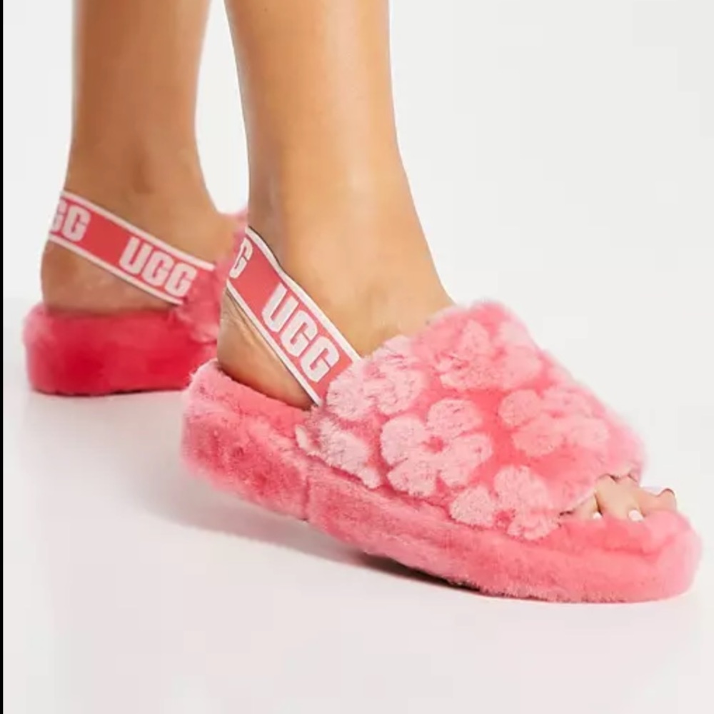 UGG🌸🌸Fluff Yeah Poppy slide size 6